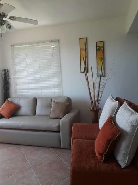 Apartamento (1 Nivel) en Venta en Los Canales de Rio Chico, Miranda - 17