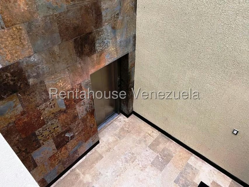 Apartamento (Duplex) en Venta en El Peñon, Distrito Metropolitano - 37