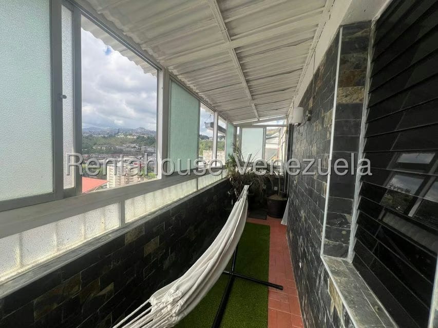 Apartamento (Penthouse) en Venta en El Paraiso, Distrito Metropolitano - 12