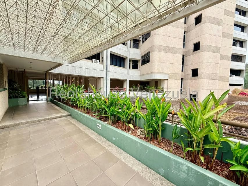 Apartamento (1 Nivel) en Venta en Lomas de La Lagunita, Distrito Metropolitano - 2