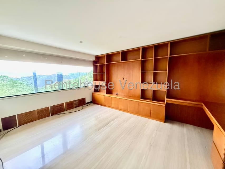 Apartamento (1 Nivel) en Venta en Lomas de La Lagunita, Distrito Metropolitano - 12