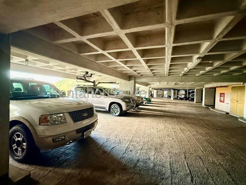 Apartamento (1 Nivel) en Venta en Lomas de La Lagunita, Distrito Metropolitano - 26