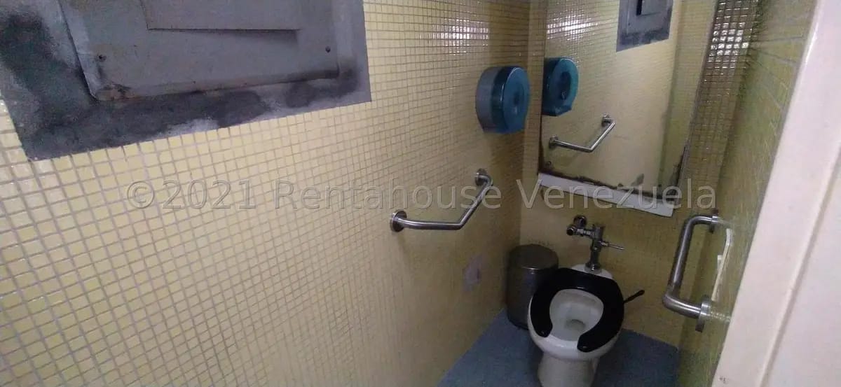 Comercial (Oficina) en Venta en El Recreo, Distrito Metropolitano - 16
