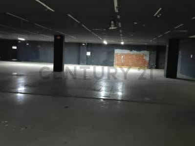 Local en Centro Comercial Boleita Center 1300 Mts2 más 200 Mts2 Terraza, - 8