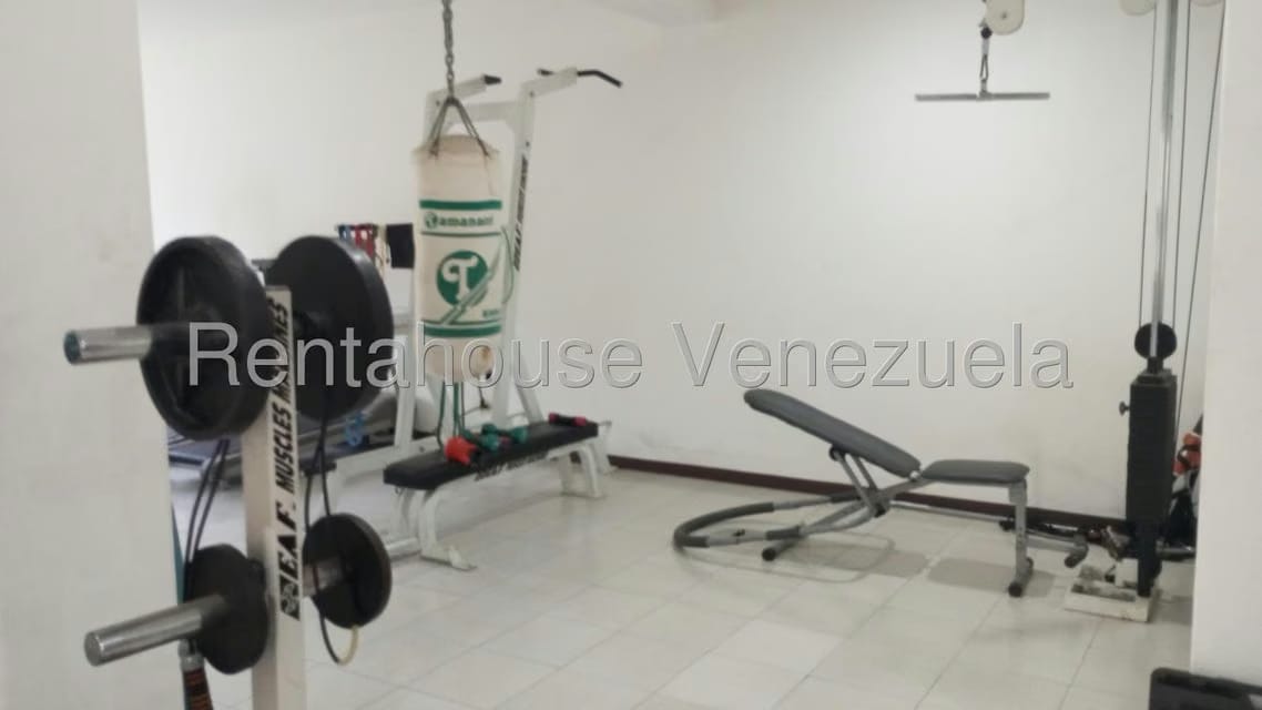 Apartamento (Multiples Niveles) en Alquiler en Colinas del Tamanaco, Distrito Metropolitano - 103