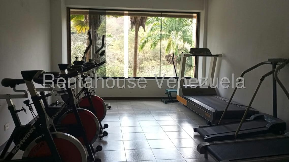 Apartamento (Multiples Niveles) en Alquiler en Colinas del Tamanaco, Distrito Metropolitano - 105