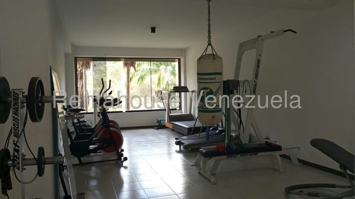 Apartamento (Multiples Niveles) en Alquiler en Colinas del Tamanaco, Distrito Metropolitano - 106