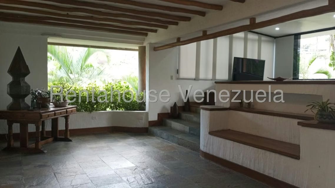 Apartamento (Multiples Niveles) en Alquiler en Colinas del Tamanaco, Distrito Metropolitano - 30
