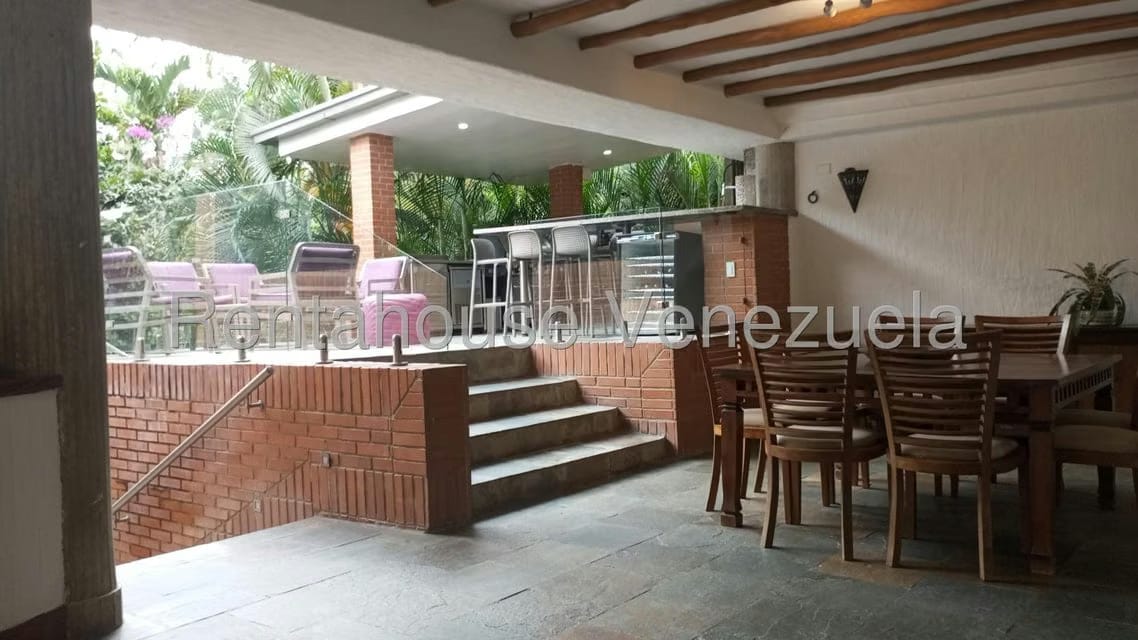 Apartamento (Multiples Niveles) en Alquiler en Colinas del Tamanaco, Distrito Metropolitano - 33