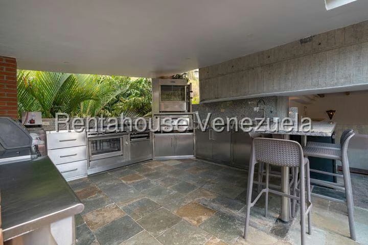 Apartamento (Multiples Niveles) en Alquiler en Colinas del Tamanaco, Distrito Metropolitano - 38
