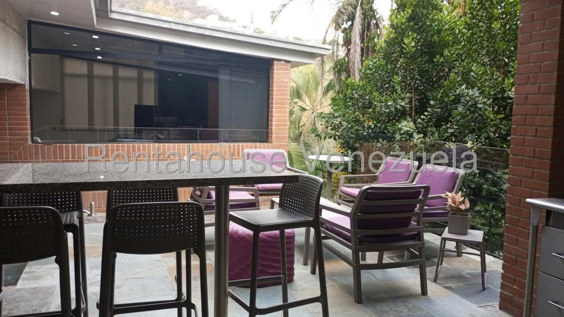 Apartamento (Multiples Niveles) en Alquiler en Colinas del Tamanaco, Distrito Metropolitano - 39