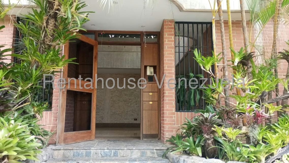Apartamento (Multiples Niveles) en Alquiler en Colinas del Tamanaco, Distrito Metropolitano - 6