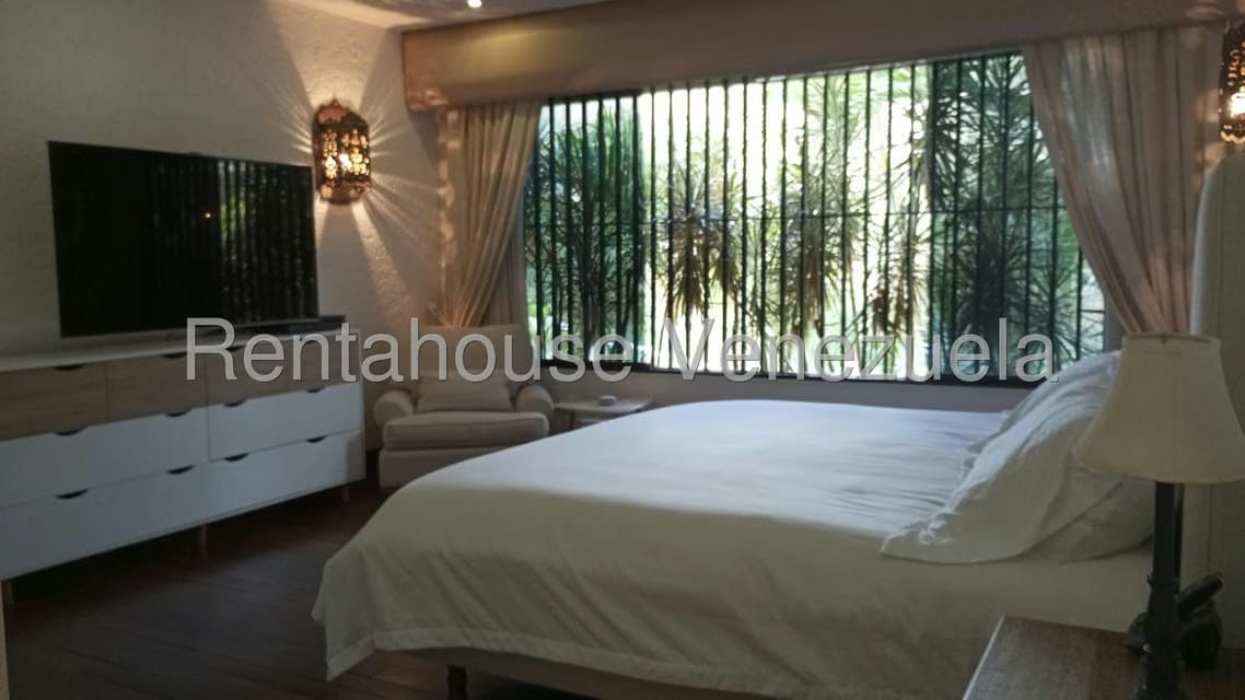 Apartamento (Multiples Niveles) en Alquiler en Colinas del Tamanaco, Distrito Metropolitano - 77