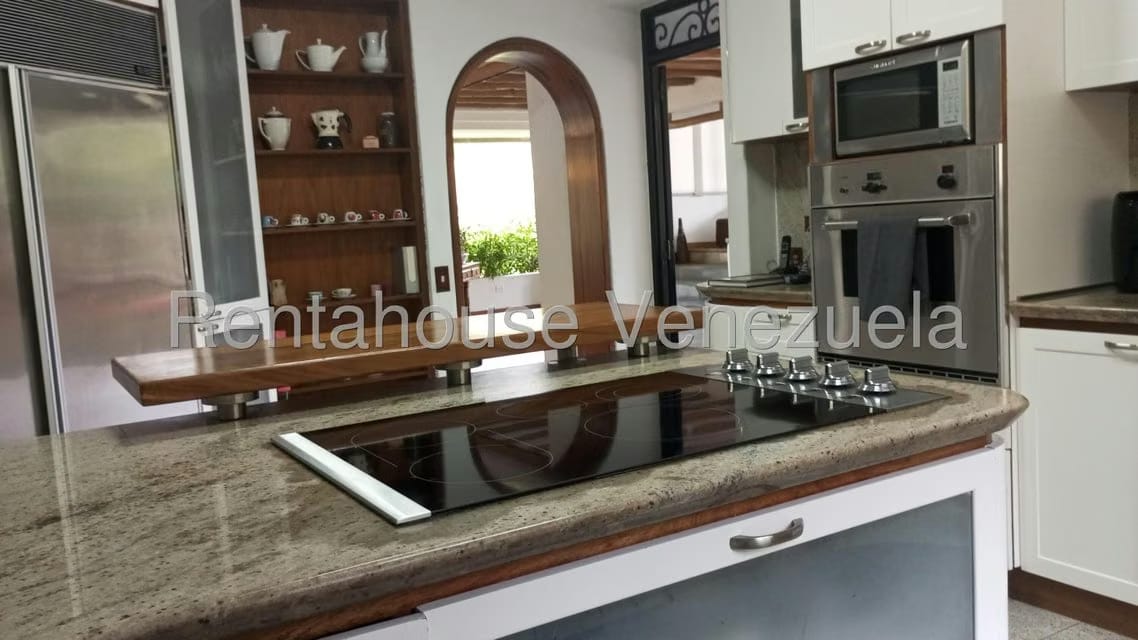 Apartamento (Multiples Niveles) en Alquiler en Colinas del Tamanaco, Distrito Metropolitano - 89