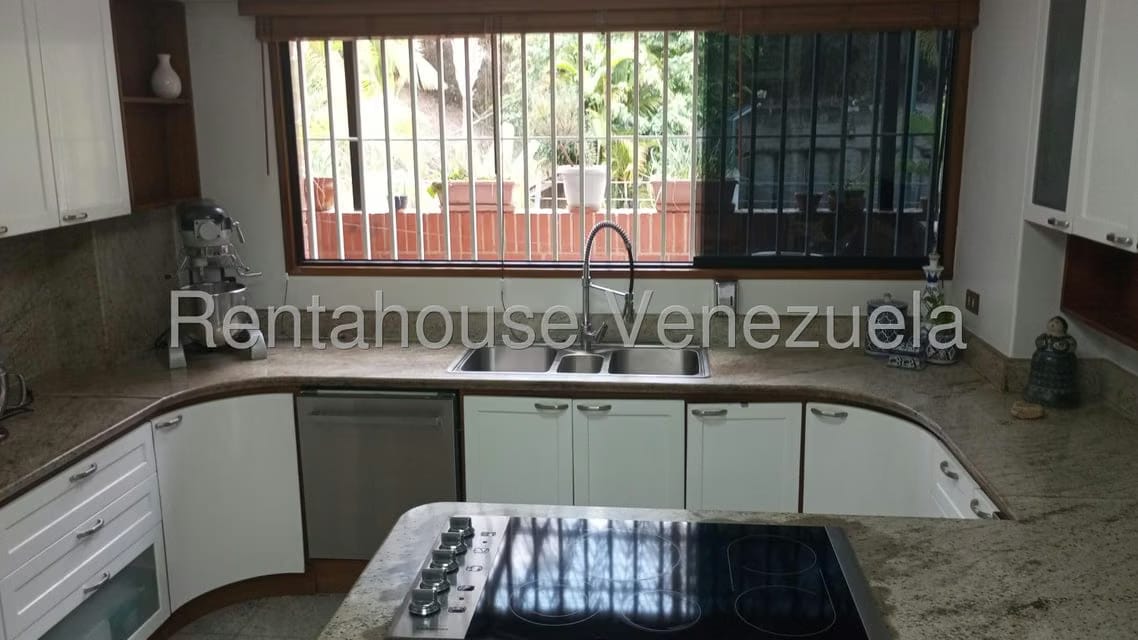 Apartamento (Multiples Niveles) en Alquiler en Colinas del Tamanaco, Distrito Metropolitano - 91