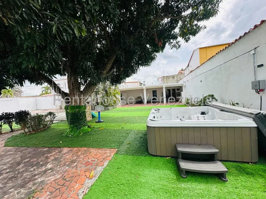 Casa (Duplex) en Venta en La Rosaleda, Lara - 9