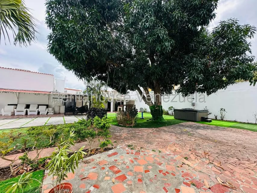 Casa (Duplex) en Venta en La Rosaleda, Lara - 10