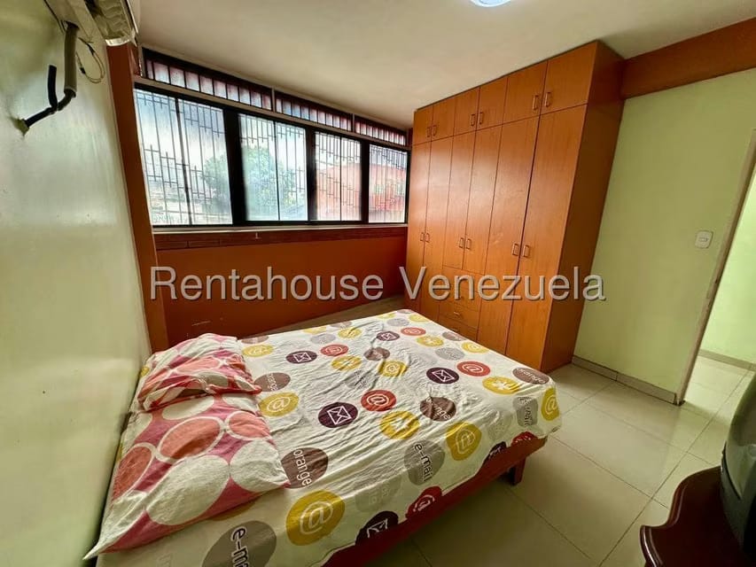 Apartamento (1 Nivel) en Alquiler en Zona Oeste, Lara - 21