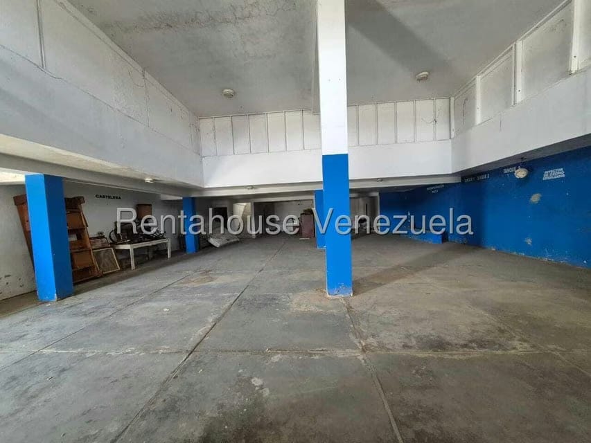 Comercial (Galpon - Deposito) en Venta en Centro, Falcon - 2
