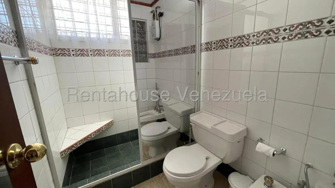 Apartamento (Duplex) en Alquiler en Tierra Negra, Zulia - 9