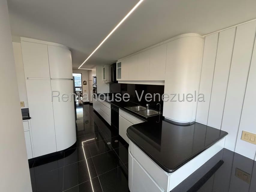 Apartamento (1 Nivel) en Alquiler en Colinas de Valle Arriba, Distrito Metropolitano - 5