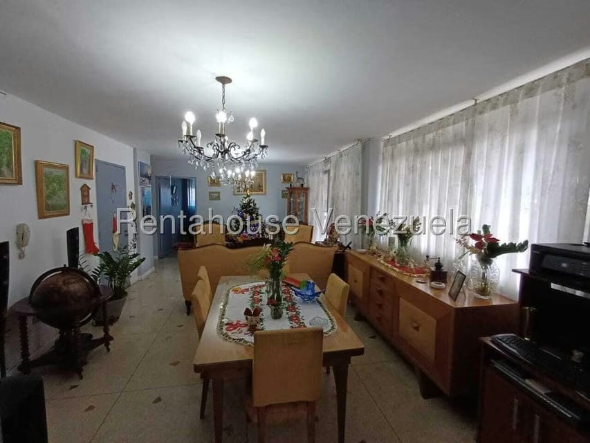 Apartamento (1 Nivel) en Venta en Bello Monte, Distrito Metropolitano - 13