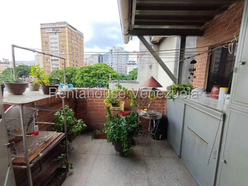 Apartamento (1 Nivel) en Venta en Bello Monte, Distrito Metropolitano - 16