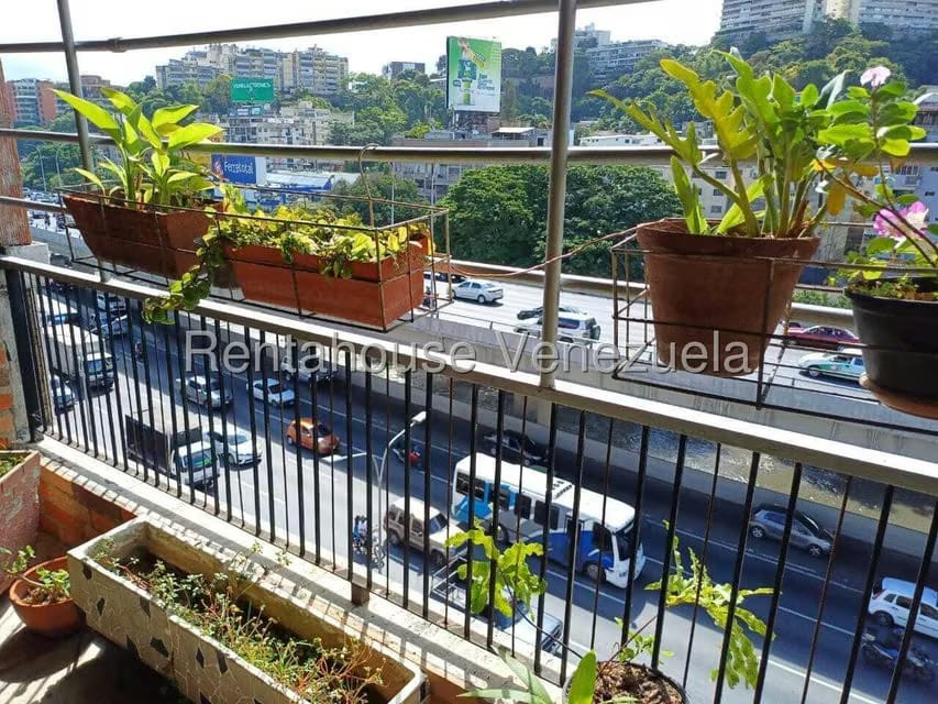 Apartamento (1 Nivel) en Venta en Bello Monte, Distrito Metropolitano - 27