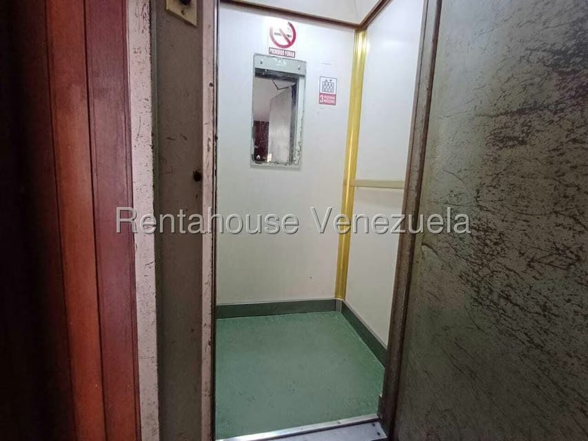 Apartamento (1 Nivel) en Venta en Bello Monte, Distrito Metropolitano - 4