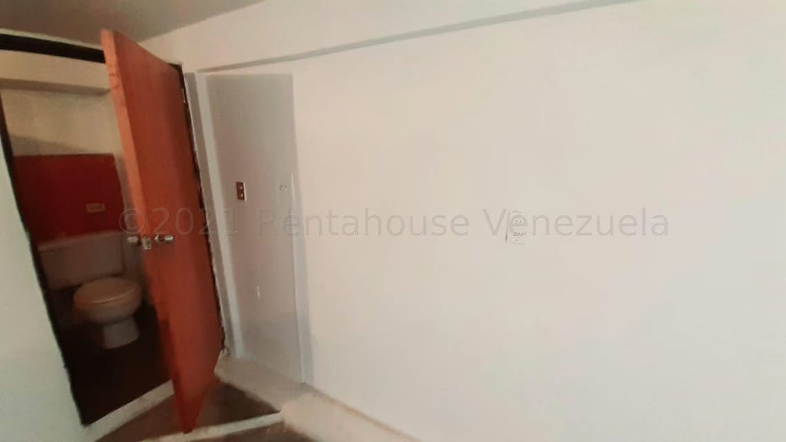 Comercial (Local Comercial) en Alquiler en Centro, Lara - 15