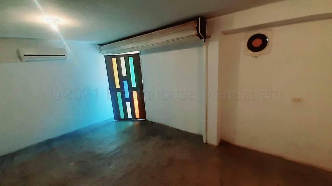 Comercial (Local Comercial) en Alquiler en Centro, Lara - 9