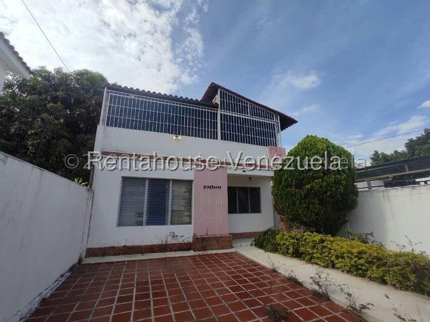 Comercial (Local Comercial) en Alquiler en Zona Este, Lara