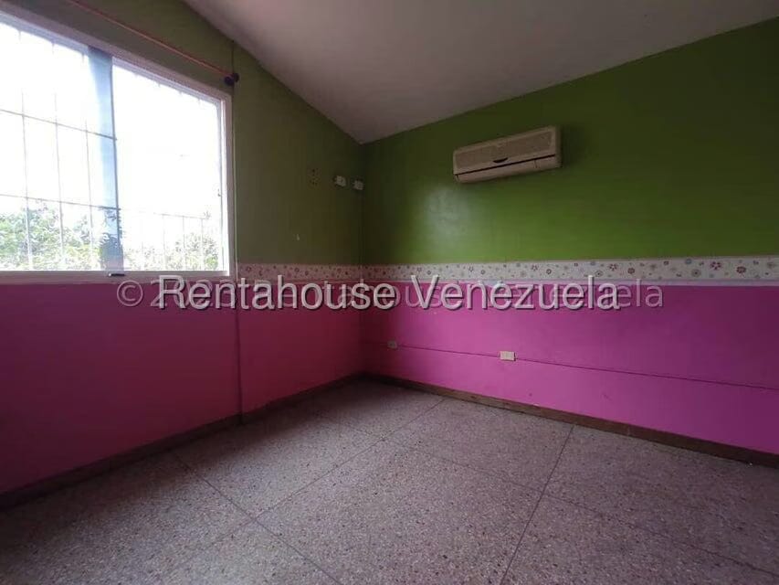 Comercial (Local Comercial) en Alquiler en Zona Este, Lara - 19