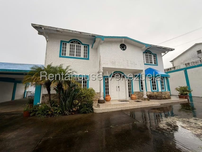 Casa (Multipes Niveles) en Venta en Club de Campo, Miranda