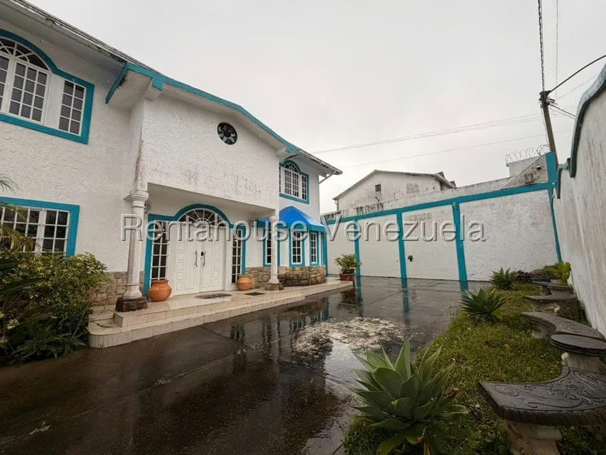 Casa (Multipes Niveles) en Venta en Club de Campo, Miranda - 2