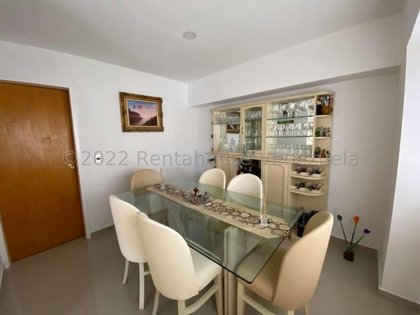 Apartamento (Penthouse) en Venta en Solar del Hatillo, Distrito Metropolitano - 12