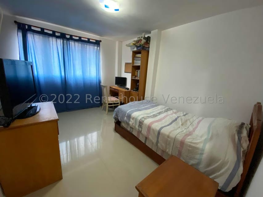 Apartamento (Penthouse) en Venta en Solar del Hatillo, Distrito Metropolitano - 19
