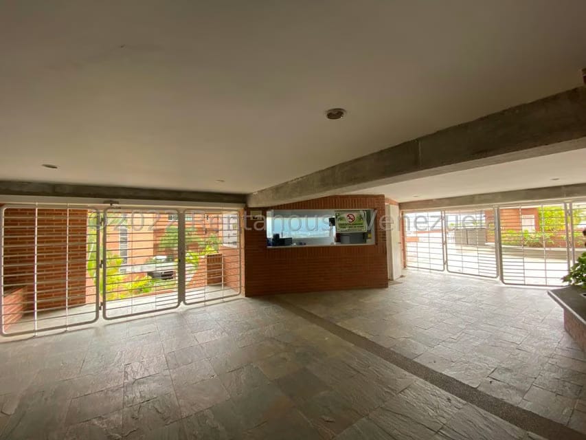 Apartamento (Penthouse) en Venta en Solar del Hatillo, Distrito Metropolitano - 27