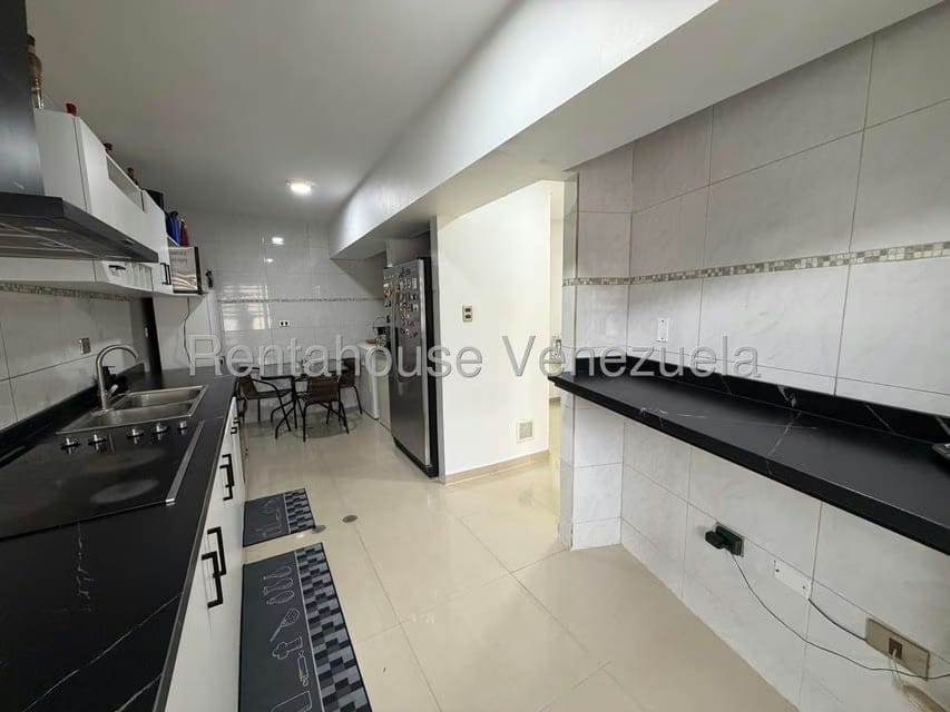Apartamento (Penthouse) en Venta en Solar del Hatillo, Distrito Metropolitano - 8