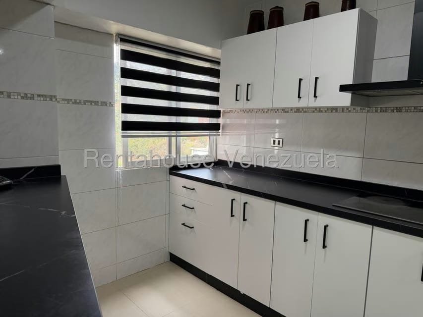 Apartamento (Penthouse) en Venta en Solar del Hatillo, Distrito Metropolitano - 10
