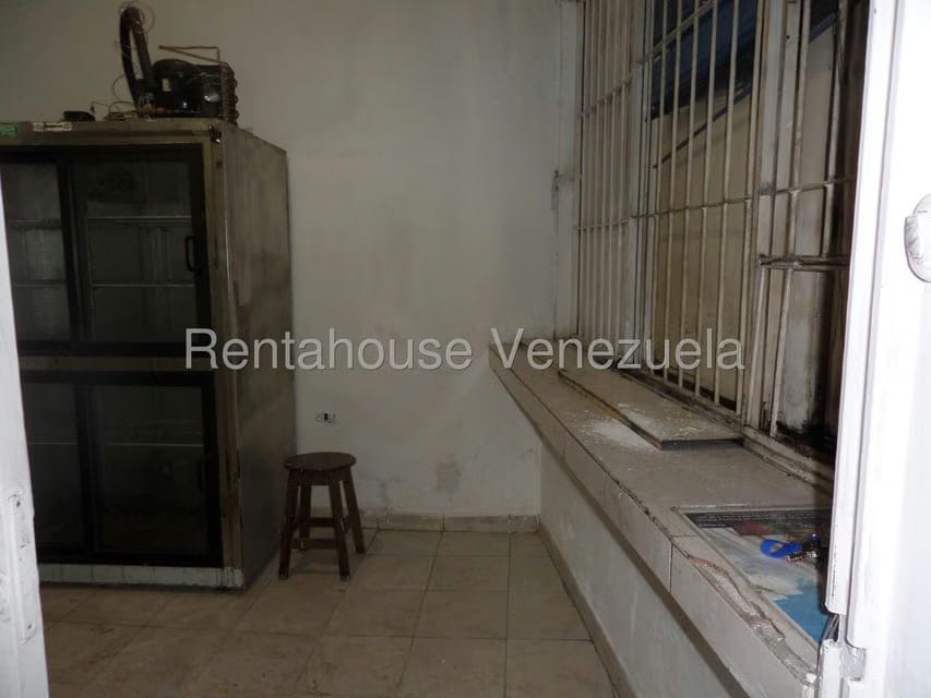 Comercial (Local Comercial) en Alquiler en Santa Monica, Distrito Metropolitano - 6