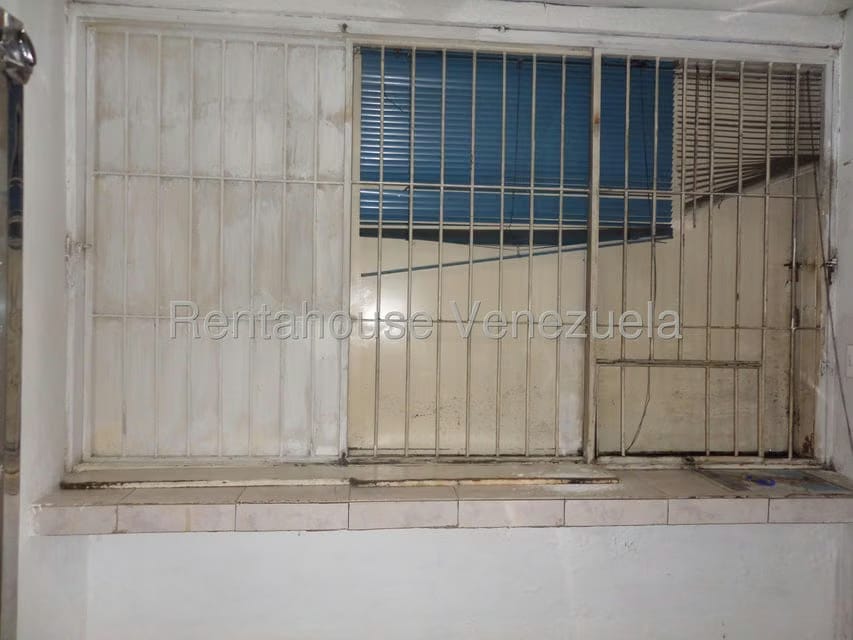Comercial (Local Comercial) en Alquiler en Santa Monica, Distrito Metropolitano - 7