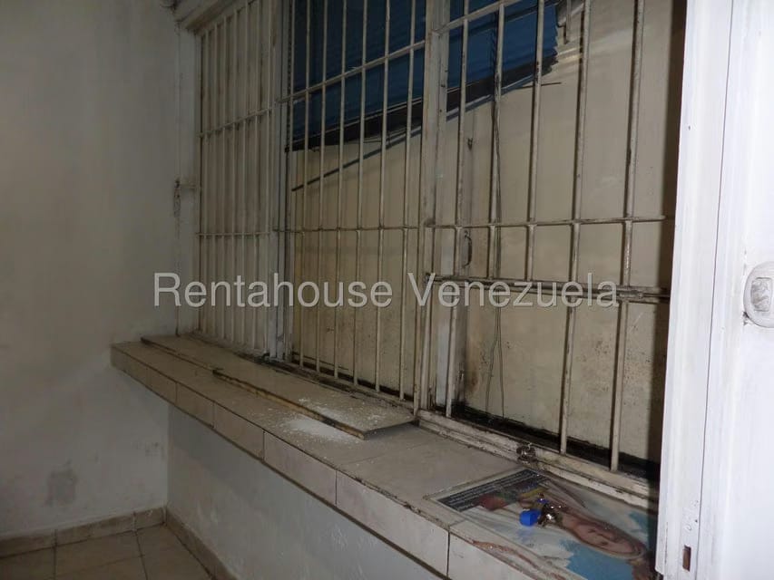 Comercial (Local Comercial) en Alquiler en Santa Monica, Distrito Metropolitano - 10