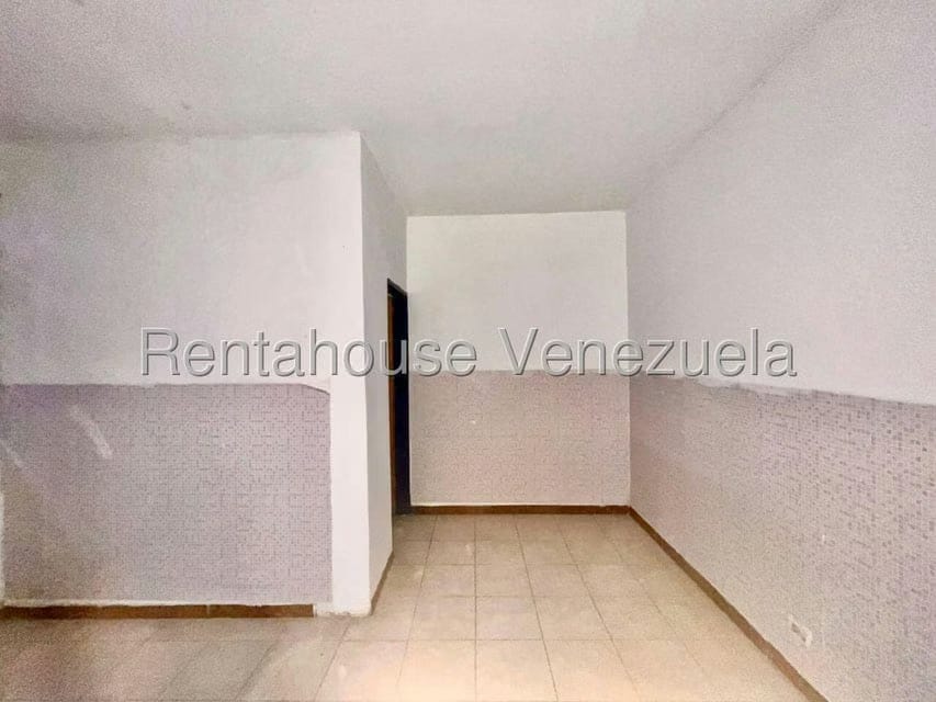 Comercial (Local Comercial) en Alquiler en La Mata, Lara - 4