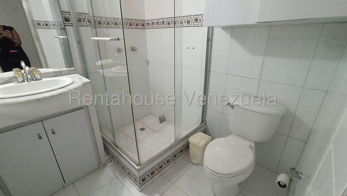 Apartamento (1 Nivel) en Alquiler en Los Samanes, Distrito Metropolitano - 21