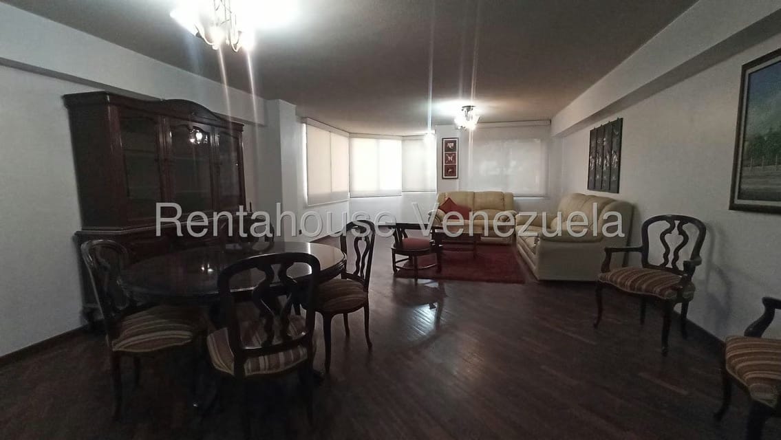Apartamento (1 Nivel) en Alquiler en Los Samanes, Distrito Metropolitano - 4