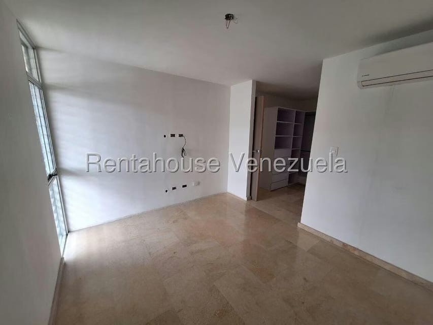Apartamento (1 Nivel) en Venta en Colinas del Viento, Lara - 28