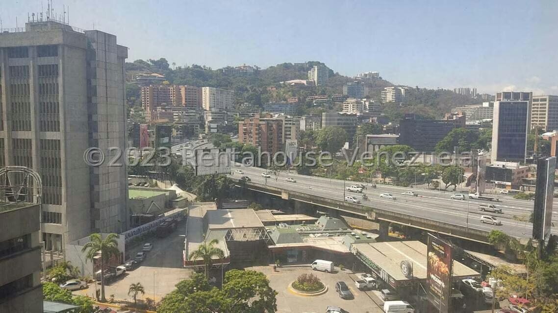 Comercial (Oficina) en Venta en Chuao, Distrito Metropolitano - 9