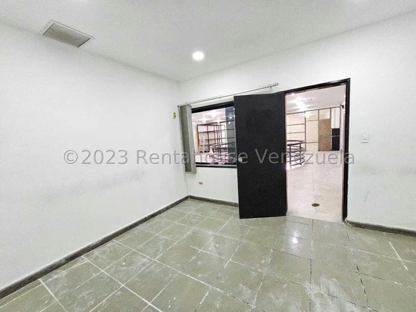 Comercial (Local Comercial) en Venta en Barrio La Libertad, Aragua - 34