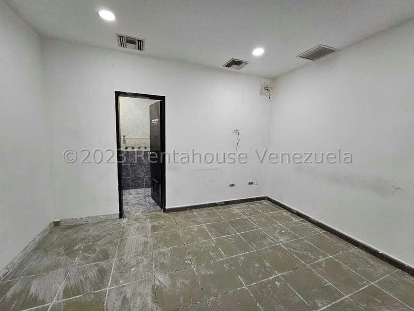 Comercial (Local Comercial) en Venta en Barrio La Libertad, Aragua - 37